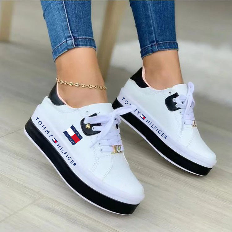 Sneakers comode da donna in pelle naturale - Tommy