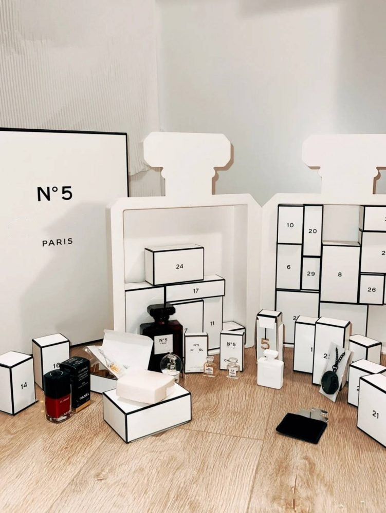 Set regalo da 27 pezzi per la cura della pelle del viso