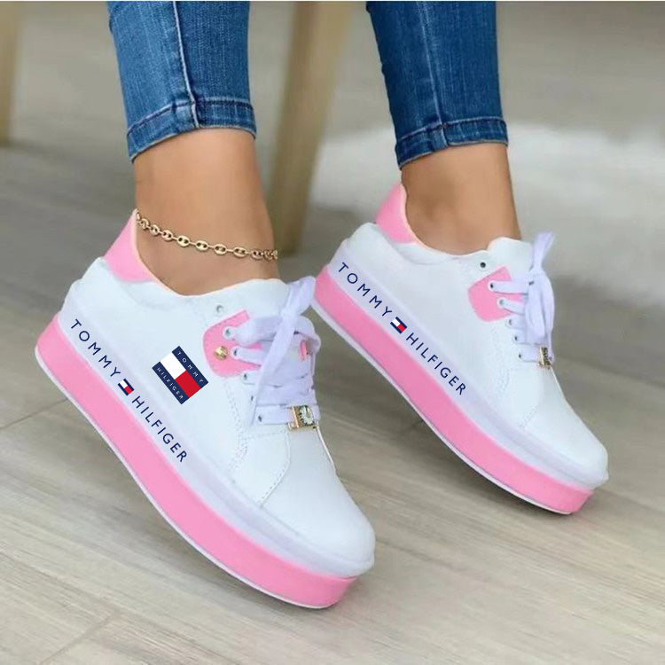 Sneakers comode da donna in pelle naturale - Tommy