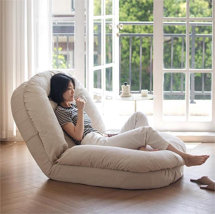 Il letto per cani per umani (con cuscino)