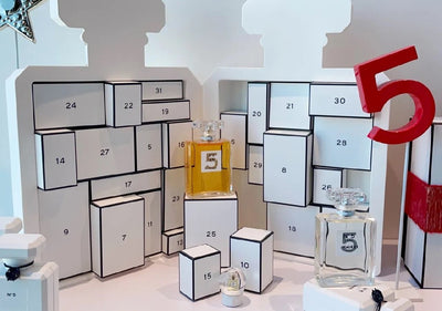 Set regalo da 27 pezzi per la cura della pelle del viso