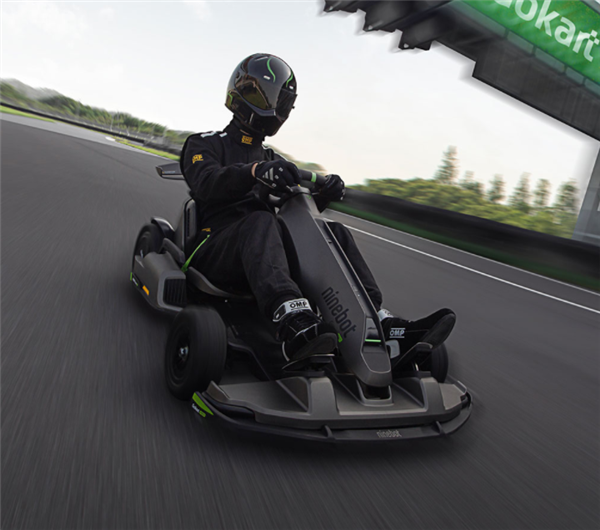 SEGWAY GOKART PRO (utilizzabile anche come balance car per gli spostamenti nei giorni feriali)