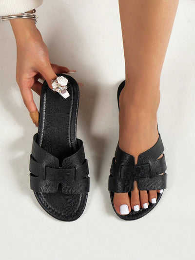 Euforia estiva : eleganti sandali effetto pelle di serpente