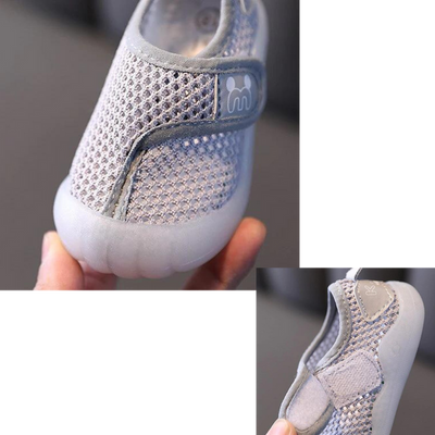 SCARPE ANTISCIVOLO ED ERGONOMICHE PER BAMBINI A PIEDI NUDI