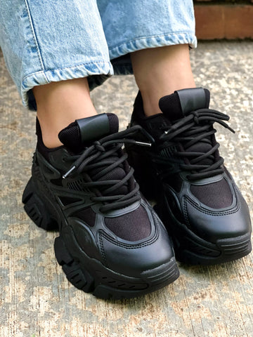 Scarpe da tennis di Barbie