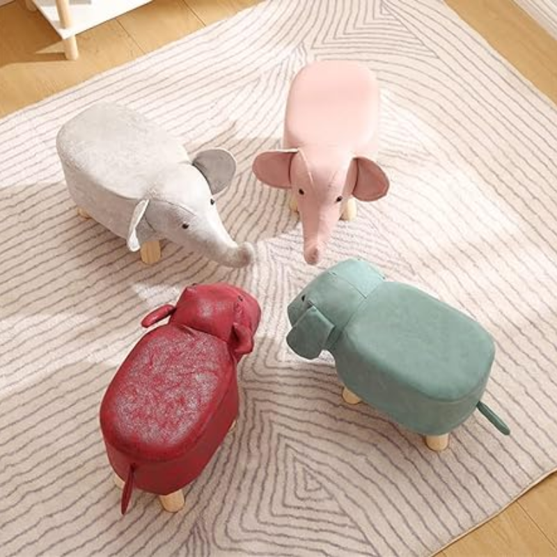 Sgabello per divano ispirato agli animali per il vostro soggiorno