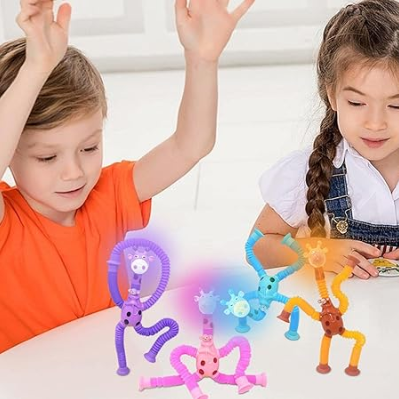 Le Giraffe si allungano e si attaccano: Garanzia di divertimento approvata dai bambini