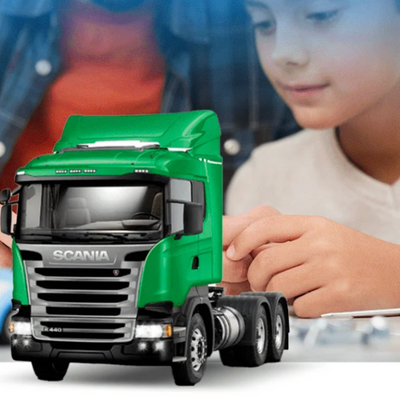 Mini camion giocattolo a batteria