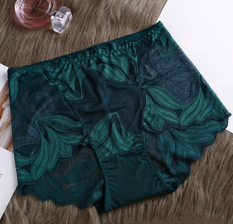 Seta Biancheria intima fatta a mano in pizzo