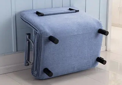 Pratico divano letto pieghevole con tessuto traspirante