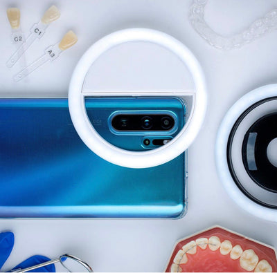 Flash anulare a LED per smartphone